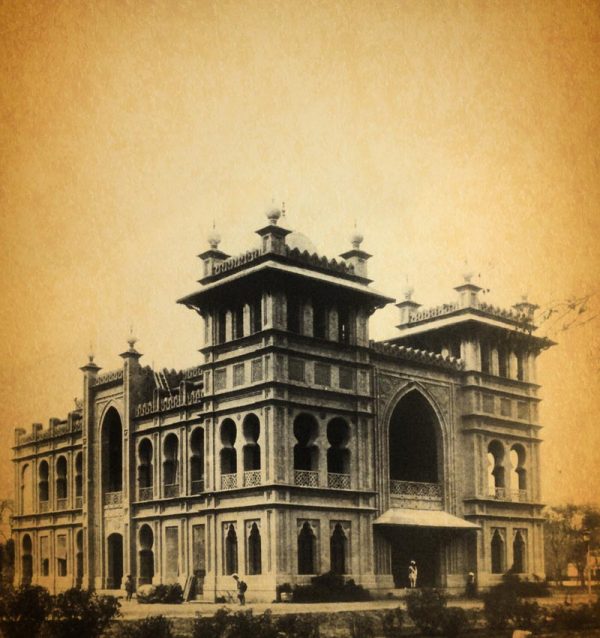 town_hall_wall_clock_lahore_7